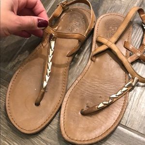 Vince camuto cognac adorable t strap sandal gold
